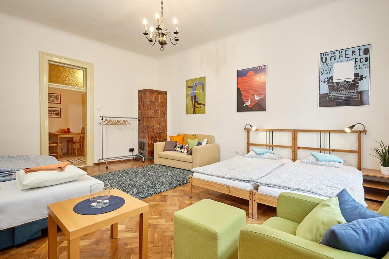 Plac Mariacki 8 Apartment Krakow Luaran gambar